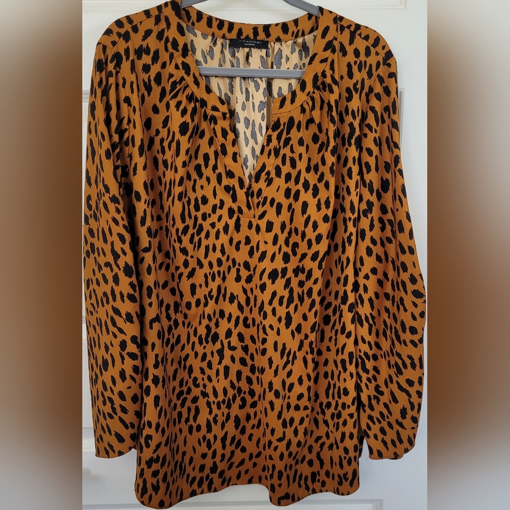2/$20 T Tahari Woman Blouse